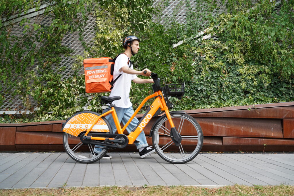 New Grubhub Partnerships Aim to Make Delivery Worker E Bike Usage